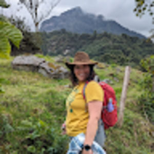 Meet your Posher, Maria